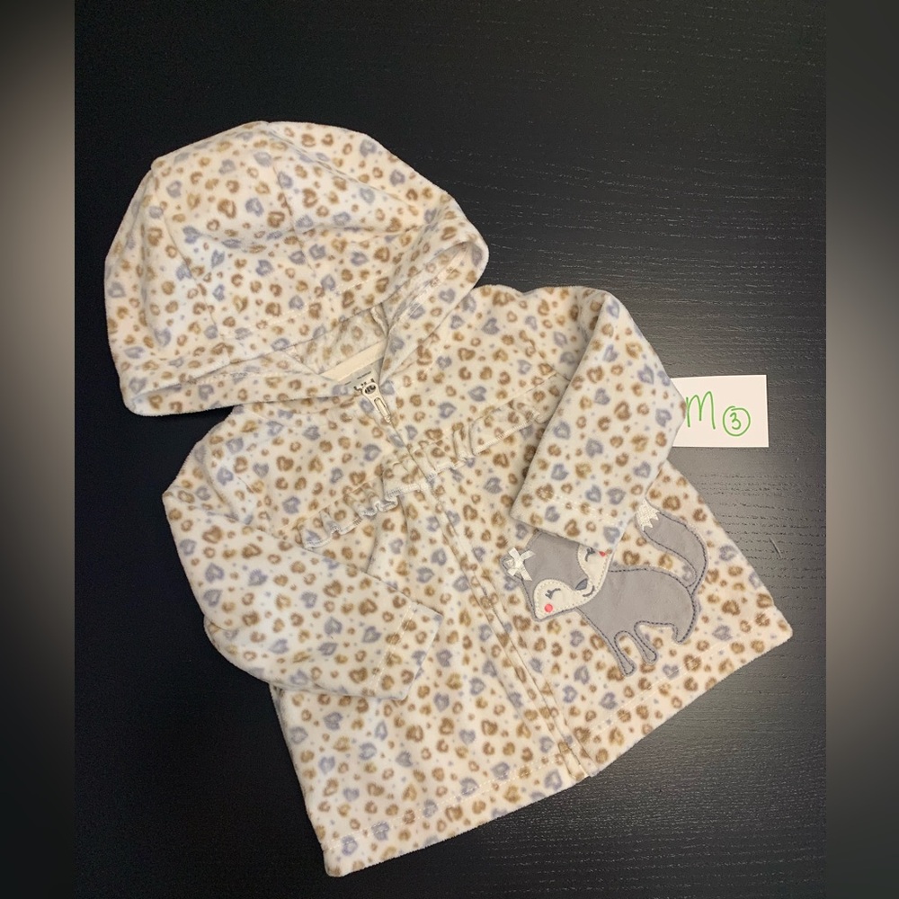 ⭐️2/$8.00⭐️ Cream Coloured 0-3m Hooded Coat with Grey Fox Detail